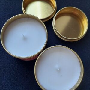 Room Essentials 2 Gold Tin Scented Candles - Lavender and Amber